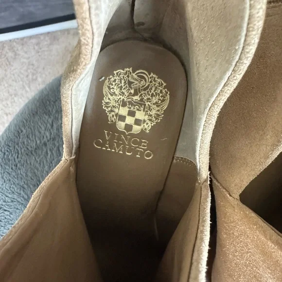 Vince Camuto Tan Suede Western Ankle Boots | Block Heel | Size 9.5 - Picture 11 of 11